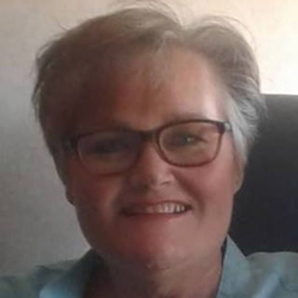 Meet your Posher, Penny romell
